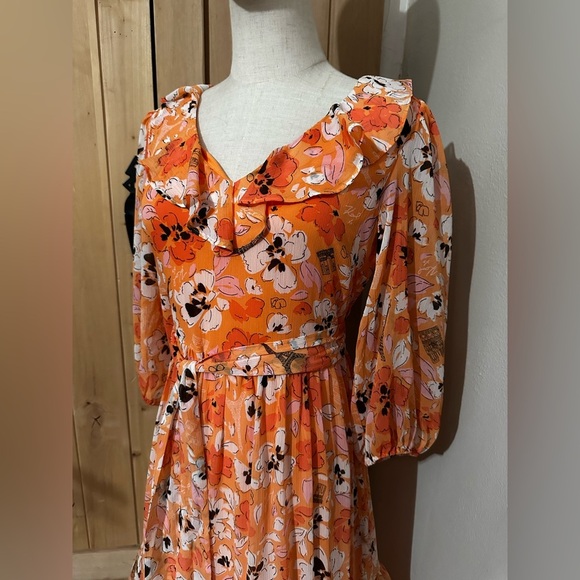 Karl Lagerfeld Paris Floral Chiffon V-Neck Midi Dress Size 2 NWOT - Picture 3 of 8